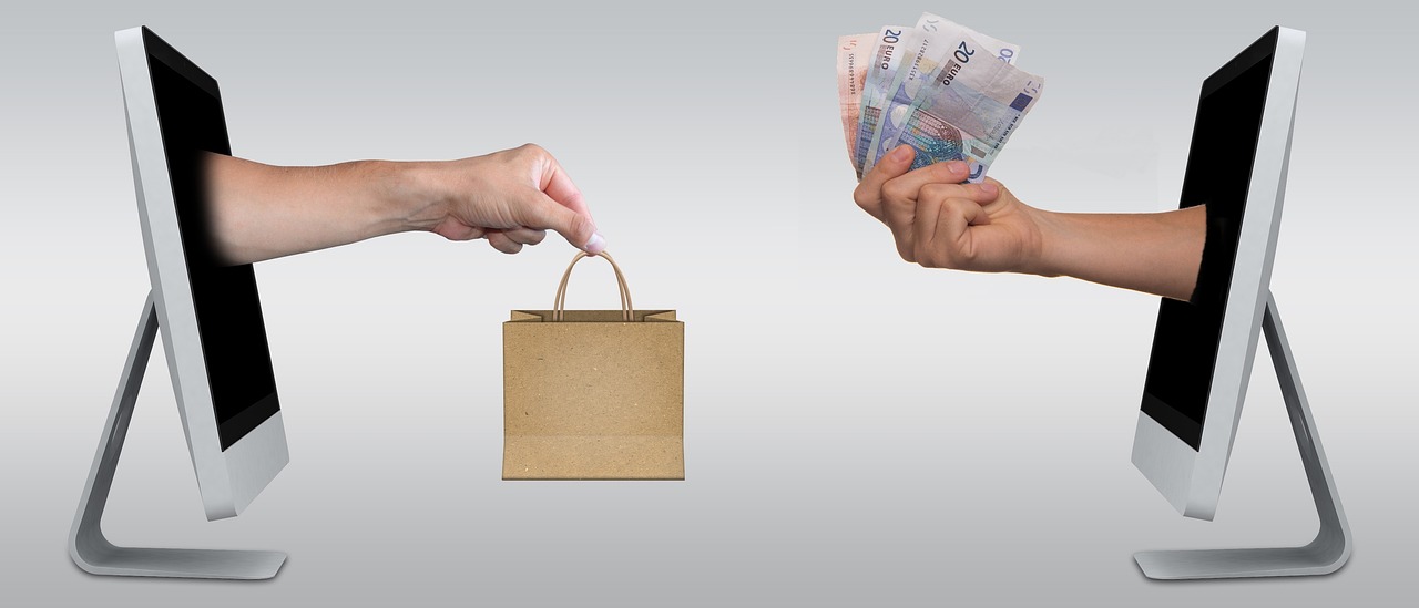 Mega Menus vs. Simple Navigation for E-Commerce