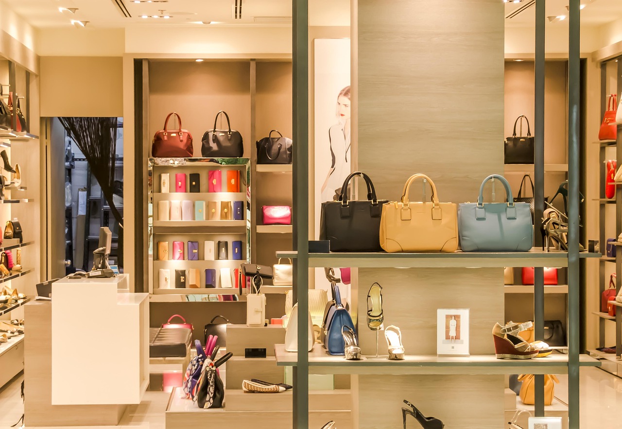 Analyzing Heatmaps to Improve Store Layouts